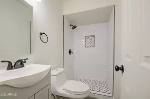 6001 W Pinchot Ave, Phoenix, AZ 85033 - Photo 23