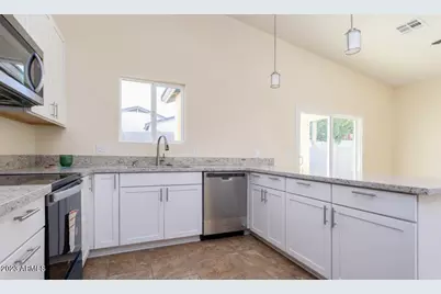 411 N Central Avenue, Avondale, AZ 85323 - Photo 3