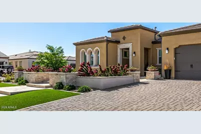 338 E Bittercress Avenue, Queen Creek, AZ 85140 - Photo 5