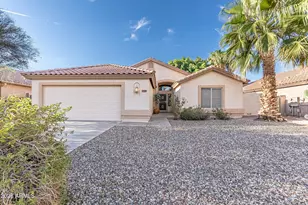 1049 W Vaughn Ave, Gilbert, AZ 85233 - Photo 1