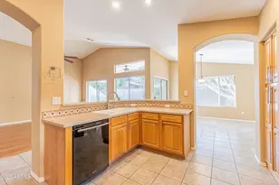 1049 W Vaughn Ave, Gilbert, AZ 85233 - Photo 21