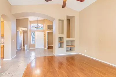 1049 W Vaughn Avenue, Gilbert, AZ 85233 - Photo 15