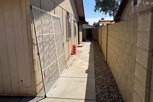 6540 W Hazelwood St, Phoenix, AZ 85033 - Photo 31