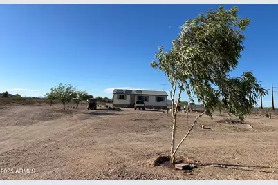 9426 S 347th Avenue, Arlington, AZ 85322 - Photo 3
