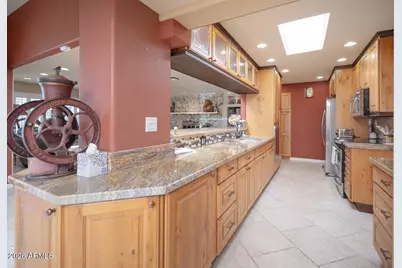 9405 W Briarwood Circle, Sun City, AZ 85351 - Photo 33