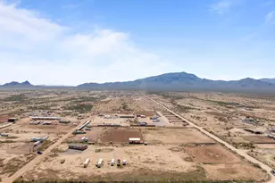 49316 N 528th Ave, Aguila, AZ 85320 - Photo 27