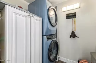 2711 W Highland St, Chandler, AZ 85224 - Photo 39