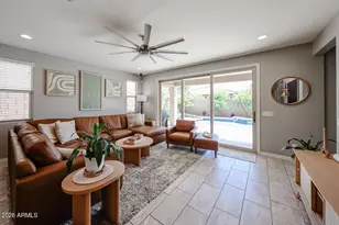 10049 W Angels Ln, Peoria, AZ 85383 - Photo 7