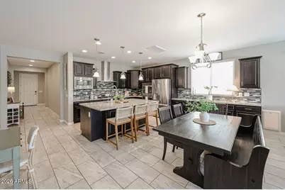 10049 W Angels Lane, Peoria, AZ 85383 - Photo 5