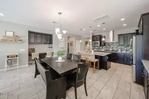 10049 W Angels Ln, Peoria, AZ 85383 - Photo 9