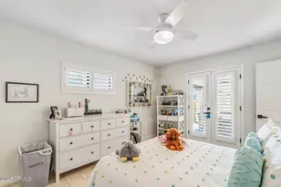 1129 E Forest Hills Dr, Phoenix, AZ 85022 - Photo 13