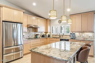 1129 E Forest Hills Drive, Phoenix, AZ 85022 - Photo 13