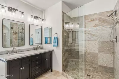 1129 E Forest Hills Drive, Phoenix, AZ 85022 - Photo 21