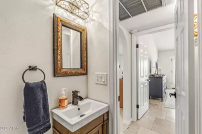 1129 E Forest Hills Drive, Phoenix, AZ 85022 - Photo 23