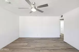 3433 E Coronado Rd, Phoenix, AZ 85008 - Photo 11