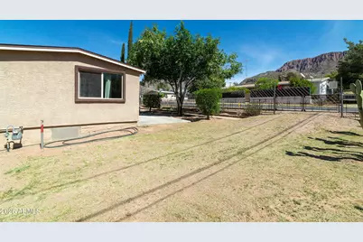 92 W Gorham Street, Superior, AZ 85173 - Photo 3