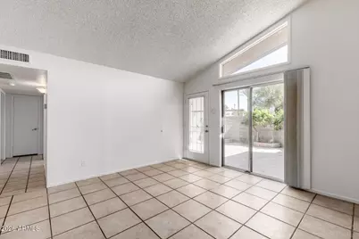 633 N May -- #14, Mesa, AZ 85201 - Photo 5