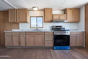 19940 E Palo Verde Ln, Black Canyon City, AZ 85324 - Photo 5