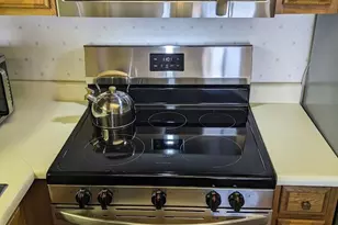 10330 W Thunderbird Blvd, Sun City, AZ 85351 - Photo 11