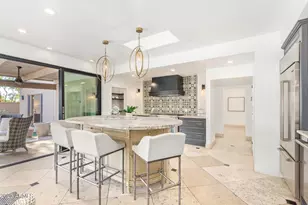 4450 E Camelback Rd, Phoenix, AZ 85018 - Photo 19