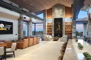 17074 W Hackamore Dr, Surprise, AZ 85387 - Photo 9