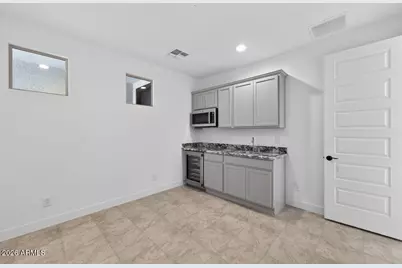 17074 W Hackamore Drive, Surprise, AZ 85387 - Photo 9