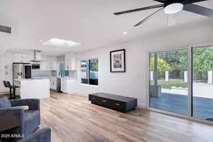 856 E Village Cir Dr S, Phoenix, AZ 85022 - Photo 3