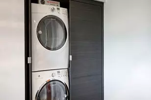 200 W Portland St, Phoenix, AZ 85003 - Photo 31