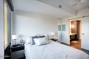 200 W Portland St, Phoenix, AZ 85003 - Photo 29