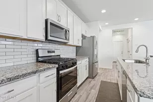 17334 W Wandering Creek Rd, Goodyear, AZ 85338 - Photo 13