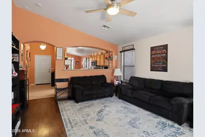 3315 W Sunland Avenue, Phoenix, AZ 85041 - Photo 9