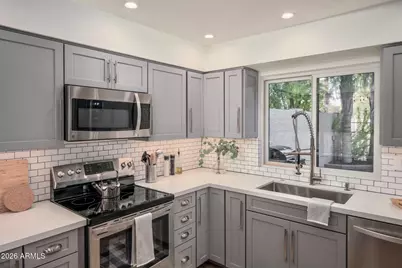 322 E Bluebell Lane, Tempe, AZ 85288 - Photo 9