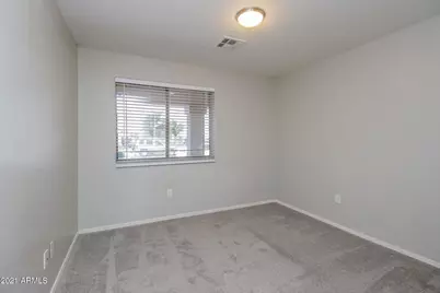 5605 S 11th Place, Phoenix, AZ 85040 - Photo 11