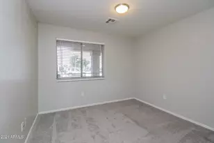 5605 S 11th Pl, Phoenix, AZ 85040 - Photo 11