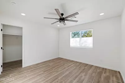 333 E Clarendon Avenue, Phoenix, AZ 85012 - Photo 31