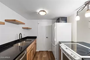 7863 E Keim Dr, Scottsdale, AZ 85250 - Photo 13