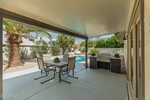 220 W Oraibi Dr, Phoenix, AZ 85027 - Photo 27