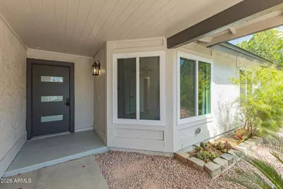 220 W Oraibi Drive, Phoenix, AZ 85027 - Photo 5