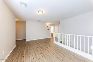 11418 W Austin Thomas Dr, Surprise, AZ 85378 - Photo 9