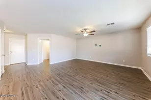 11418 W Austin Thomas Dr, Surprise, AZ 85378 - Photo 5