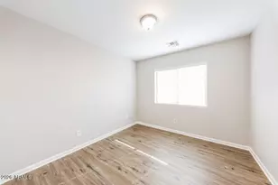 11418 W Austin Thomas Dr, Surprise, AZ 85378 - Photo 15