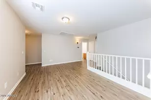 11418 W Austin Thomas Dr, Surprise, AZ 85378 - Photo 9