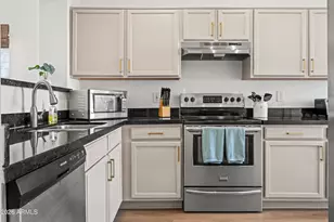 3581 S Larkspur Way, Chandler, AZ 85248 - Photo 5