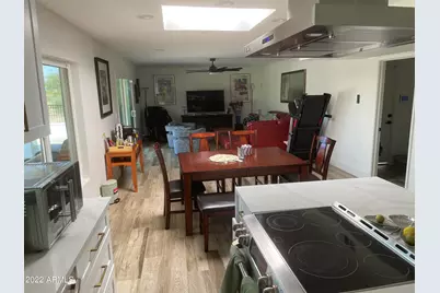 856 E Village Circle Drive S, Phoenix, AZ 85022 - Photo 5