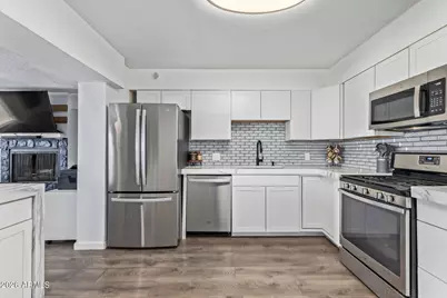 2940 W Las Palmaritas Drive, Phoenix, AZ 85051 - Photo 5