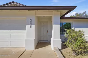 3218 E Libby St, Phoenix, AZ 85032 - Photo 3