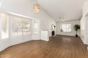 860 N McQueen Rd, Chandler, AZ 85225 - Photo 11