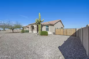 2005 N Jakobs Ln, Maricopa, AZ 85139 - Photo 3