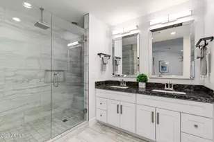 5817 N 12th Pl, Phoenix, AZ 85014 - Photo 9