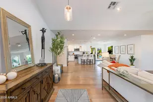 5817 N 12th Pl, Phoenix, AZ 85014 - Photo 3